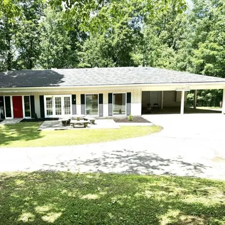 Buy this 3 bed house on O'Sage Drive in Soddy-Daisy, TN 37379