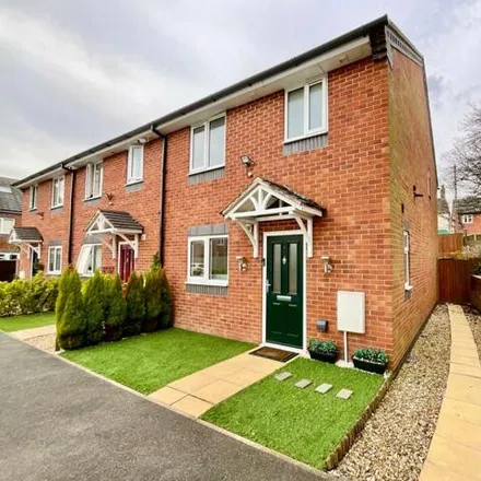 Buy this 3 bed townhouse on Heathcote Street in Chesterton, ST5 7FA