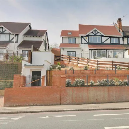 Rent this 1 bed apartment on Banstead Road in London, CR8 3EN