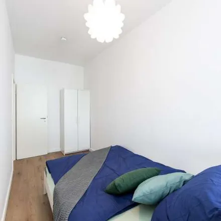 Rent this 5 bed apartment on Fritz-Reuter-Straße 1 in 10827 Berlin, Germany