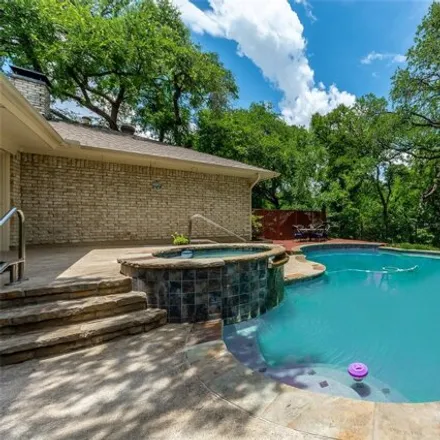 Buy this 4 bed house on 916 Westbrook Dr in Plano, Texas