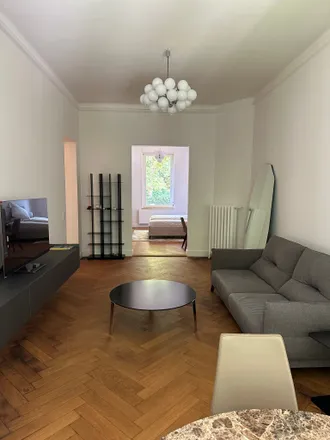 Rent this 1 bed townhouse on Fuhrmann in Oeder Weg 12, 60318 Frankfurt