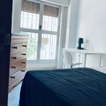 Rent this 8 bed room on Iglesia de San Juan y Todos los Santos in Plaza de la Trinidad, 14003 Córdoba