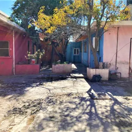 Buy this 6 bed house on Calle Gobernador C. Rivapalacio in Colonia Emiliano Zapata 2a. Sección, 57100 Ecatepec de Morelos