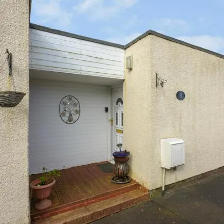 Buy this 3 bed house on 9 Dawson Avenue in Livingston, EH54 6AL