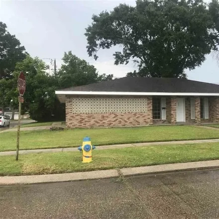 Rent this 3 bed house on G Street in Broadmoor, LA 70364