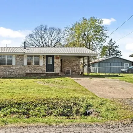 Buy this 3 bed house on 922 South Fir Street in Beebe, AR 72012