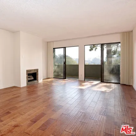 Image 1 - 16185 Sunset Boulevard, Los Angeles, CA 90402, USA - House for rent