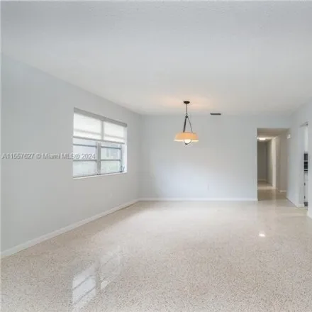 Image 4 - 14010 Cypress Court, Miami Lakes, FL 33014, USA - House for rent