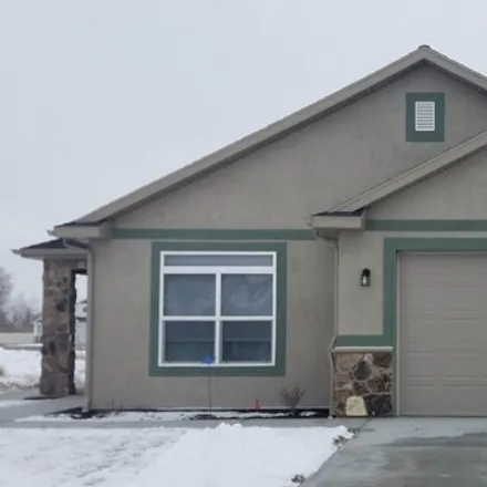 Buy this 2 bed house on West 5550 South in Hooper, Weber County