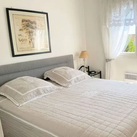 Rent this 2 bed house on Roquebrune-sur-Argens in Var, France