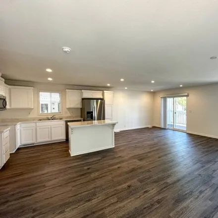 Image 3 - 24425 Woolsey Canyon Rd Spc 84, California, 91304 - Apartment for sale