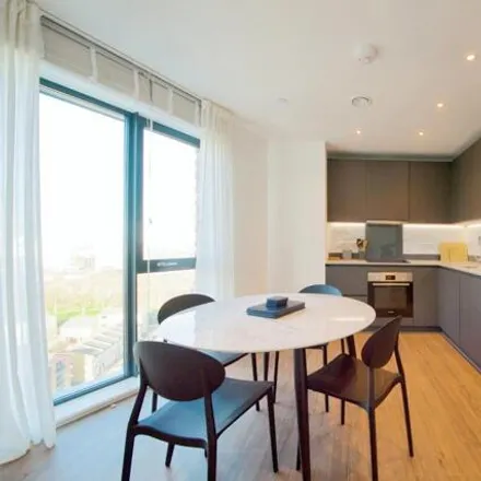 Image 2 - Canterbury House, Bow Road, Bromley-by-Bow, London, E3 3AU, United Kingdom - Apartment for sale