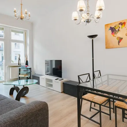 Rent this 3 bed apartment on Würzburger Straße 8 in 60385 Frankfurt, Germany
