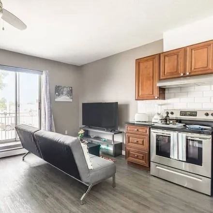 Image 5 - Hamilton, ON L8K 1X4, Canada - Apartment for rent