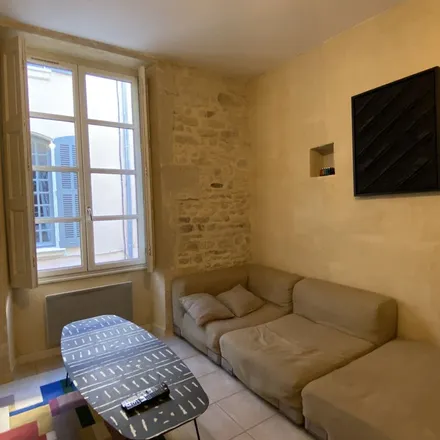 Image 6 - 13 Rue Guizot, 30033 Nimes, France - Apartment for rent