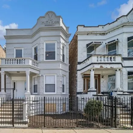 Buy this 6 bed house on 539 North Trumbull Avenue in Chicago, IL 60651
