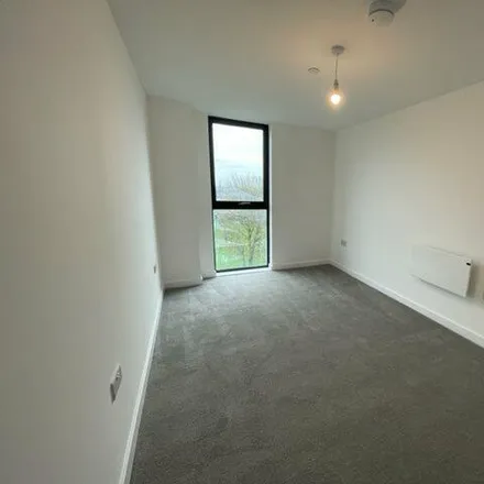 Image 9 - Park Rise, Seymour Grove, Gorse Hill, M16 0PF, United Kingdom - Apartment for rent