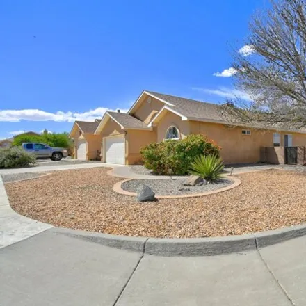 Image 2 - Los Prados Road Northwest, Albuquerque, NM, USA - House for sale