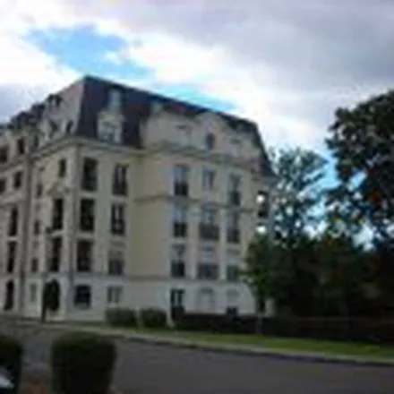 Image 4 - 855 Avenue du Maréchal Foch, 77190 Dammarie-les-Lys, France - Apartment for rent