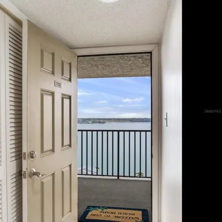 Image 6 - 1290 Gulf Boulevard, Clearwater, FL 33767, USA - Condo for sale