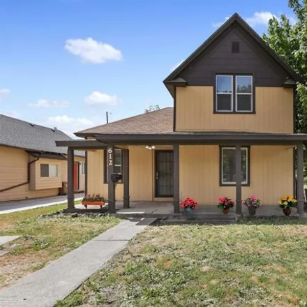 Buy this 3 bed house on 640 South Scott Street in Spokane, WA 99202