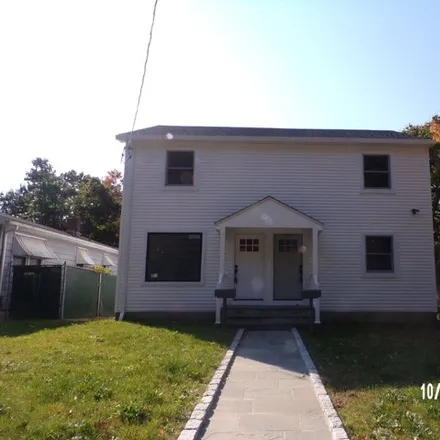 Rent this 2 bed house on 28 S Cliff St # 1 in Ansonia, Connecticut