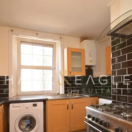 Image 2 - Electric House, Bow Road, Bromley-by-Bow, London, E3 2BL, United Kingdom - Apartment for rent