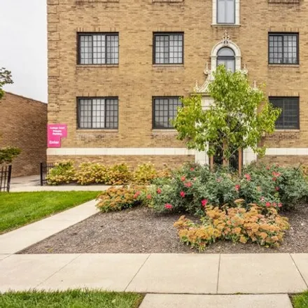 Buy this 2 bed condo on 5347 North College Avenue in Indianapolis, IN 46220
