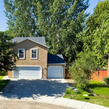 Buy this 5 bed house on 3100 Cascadia Street in Caldwell, ID 83605