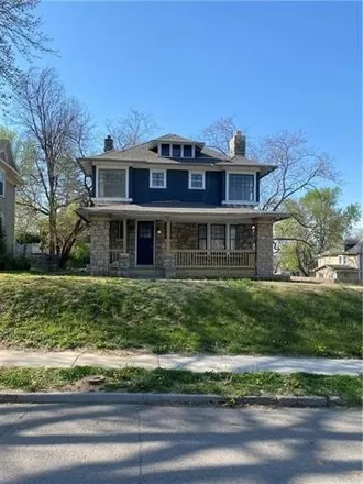Buy this 4 bed house on 263 North 25th Street in Saint Joseph, MO 64501