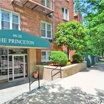 Buy this studio apartment on The Princeton in 44-20 Douglaston Parkway, New York