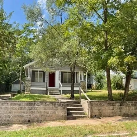 Image 1 - 5024 Olive Street, Kansas City, MO 64130, USA - House for sale