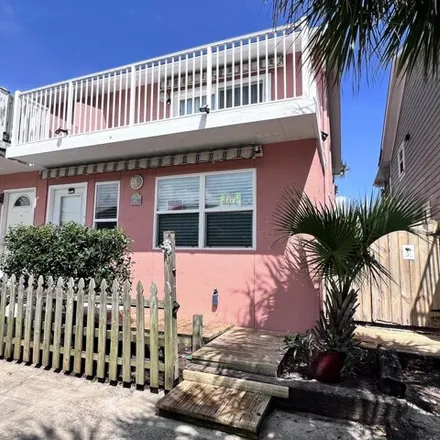Buy this 2 bed house on 90 Gulf Breeze Court in Destin, FL 32541