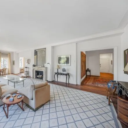 Image 4 - 211 Central Park West, New York, NY 10024, USA - Apartment for sale
