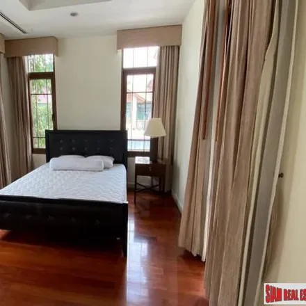 Image 7 - Phra Khanong - House for sale