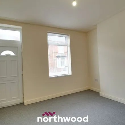 Rent this 2 bed townhouse on Somerset Road in City Centre, Doncaster