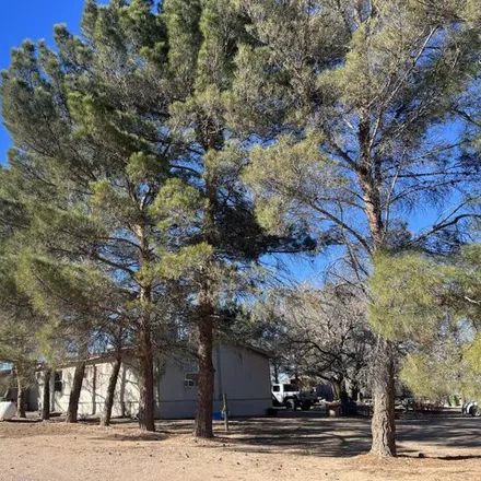 Buy this studio apartment on 2741 Nike Air Road in Chaparral, NM 88081