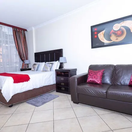 Rent this 1 bed apartment on Atherstone Road in Dunkeld, Rosebank