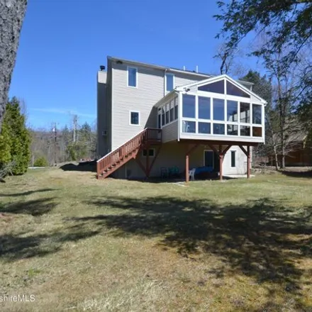 Image 6 - 11 Bow N, Becket, Massachusetts, 01223 - House for sale