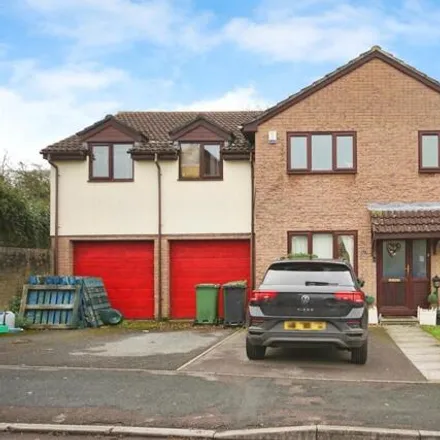 Buy this 6 bed house on 34 Oxbarton in Bristol, BS34 8RP