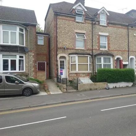 Buy this 4 bed house on Holland Road in Maidstone, Kent
