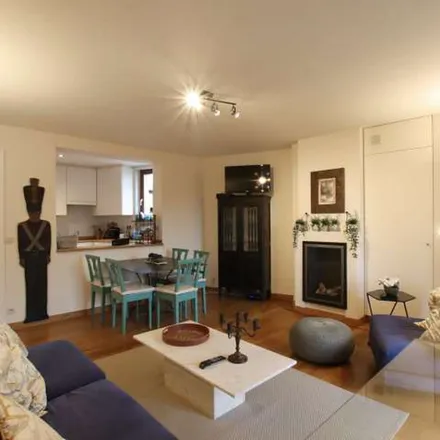 Rent this 1 bed apartment on Avenue Boileau - Boileaulaan 24 in 1040 Etterbeek, Belgium