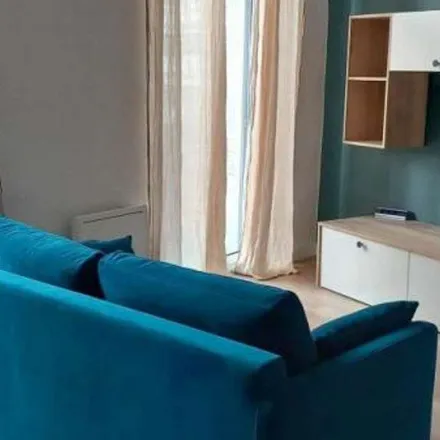Rent this 1 bed apartment on L'Atelier Original in Place d'Armes, 83800 Toulon
