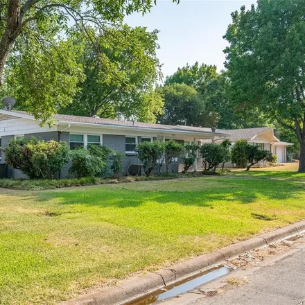 Image 4 - 7832 Mary Frances Lane, North Richland Hills, TX 76180, USA - House for sale