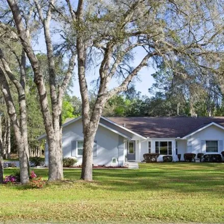 Buy this 3 bed house on 1765 West Olympia Street in Lecanto, Citrus County