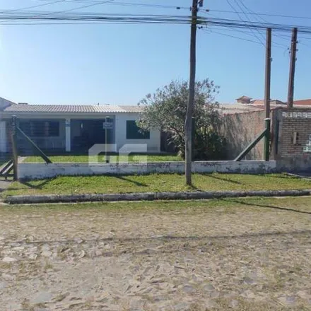 Rent this 3 bed house on Rua Dona Carmela in Cidreira, Cidreira - RS