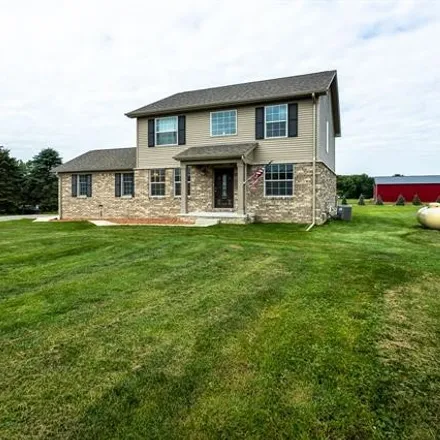 Buy this 3 bed house on 77791 Omo Road in Richmond Township, MI 48005