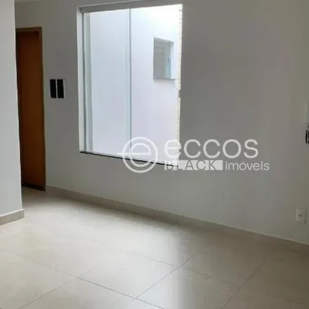 Image 2 - Rua Adilson do Carmo Marques, Santa Rosa, Uberlândia - MG, 38402, Brazil - Apartment for sale