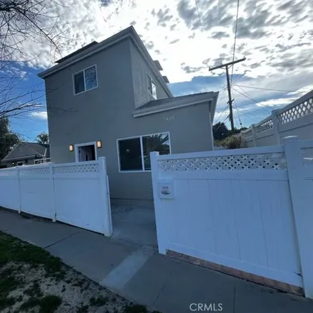Rent this 2 bed house on 7442 Encino Avenue in Los Angeles, CA 91406